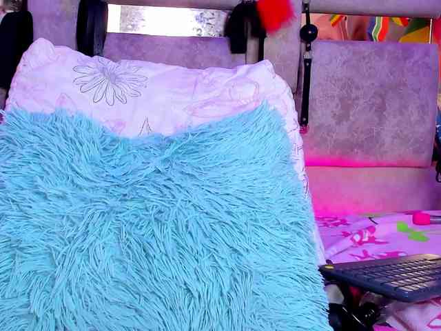 Natasha-Adams webcam