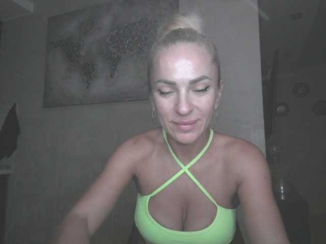 annamari1563 live cam on BongaCams