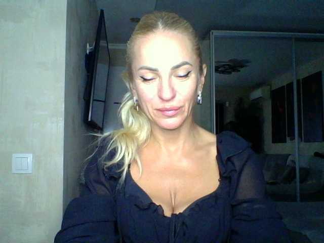 annamari1563 live cam on BongaCams