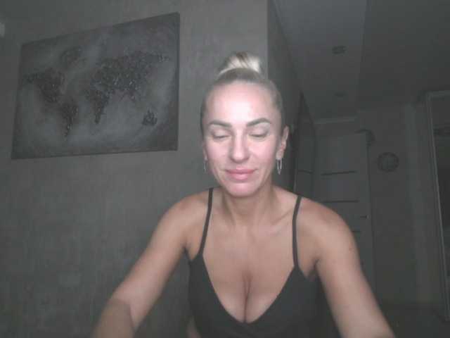 annamari1563 live cam on BongaCams