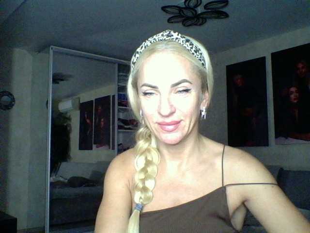 annamari1563 live cam on BongaCams