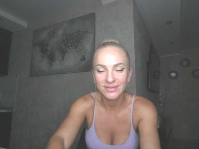 annamari1563 live cam on BongaCams