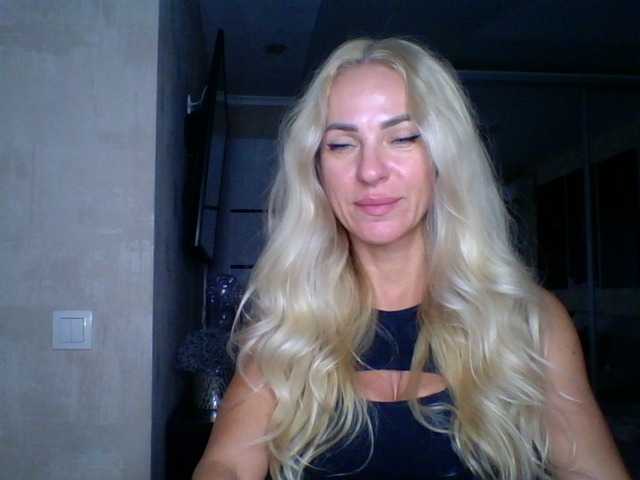 annamari1563 live cam on BongaCams