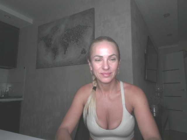 annamari1563 online