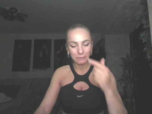 annamari1563 webcam