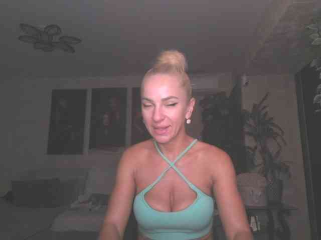 annamari1563 webcam