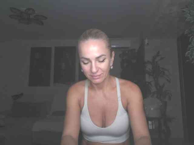 annamari1563 webcam