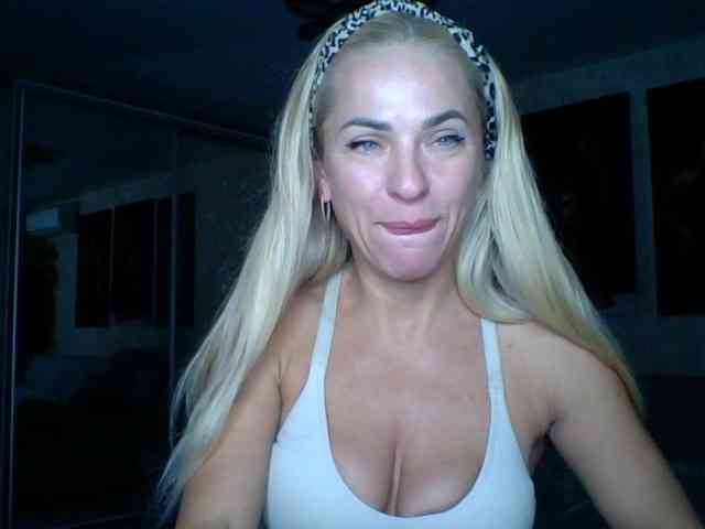 annamari1563 webcam
