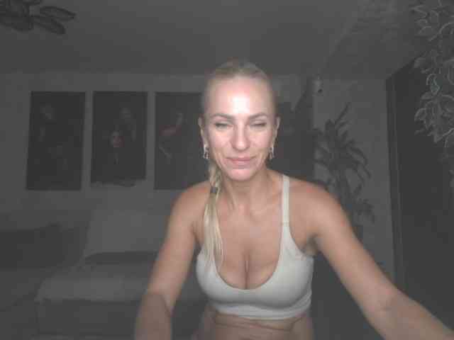 annamari1563 webcam