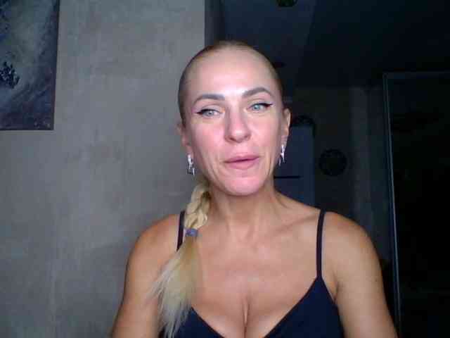 annamari1563 webcam