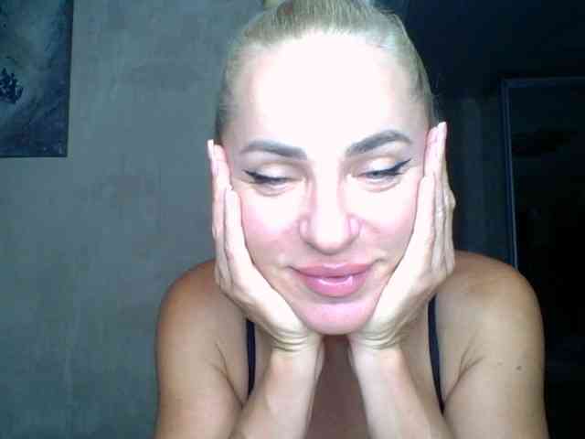 annamari1563 webcam
