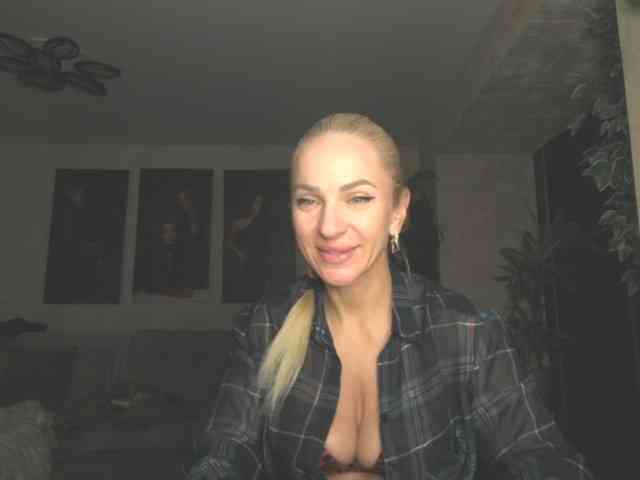 annamari1563 webcam
