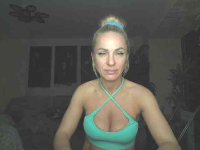 annamari1563 webcam