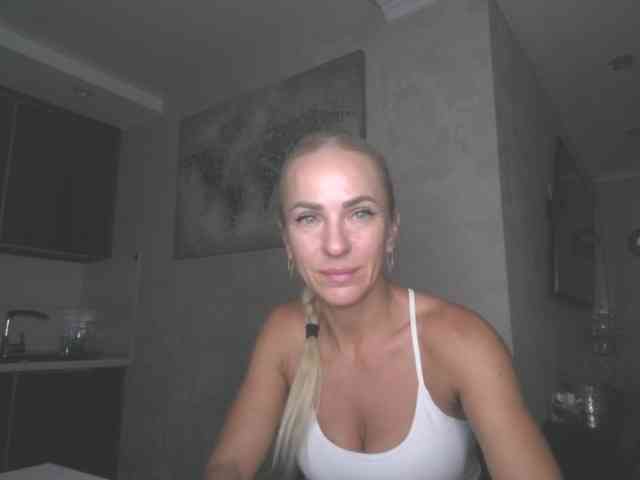 annamari1563 webcam