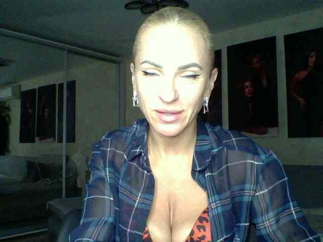 annamari1563 webcam