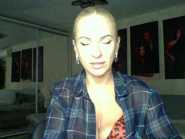 annamari1563 webcam