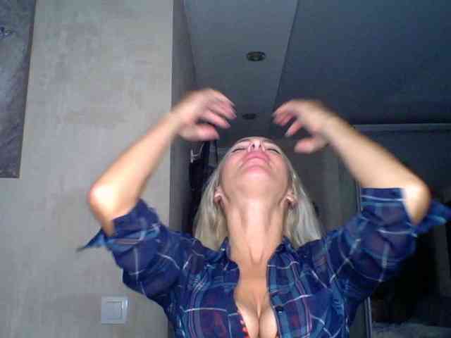 annamari1563 webcam