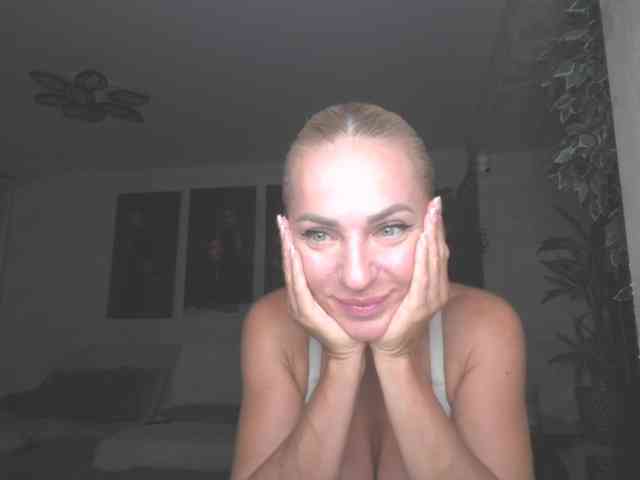 annamari1563 webcam