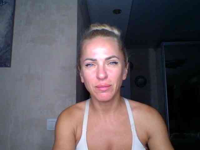 annamari1563 webcam