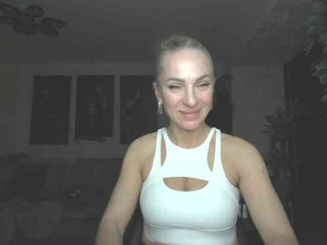 annamari1563 webcam