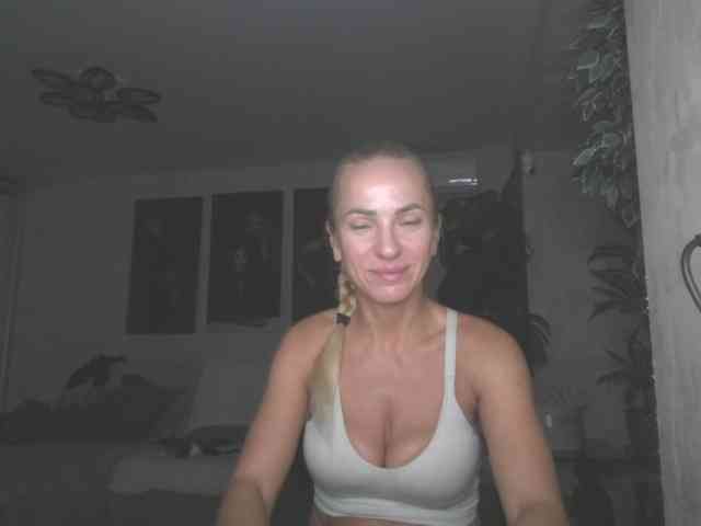 annamari1563 webcam