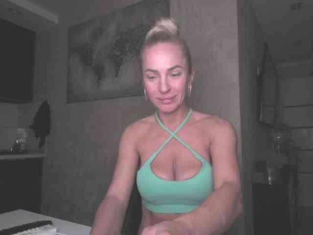 annamari1563 webcam