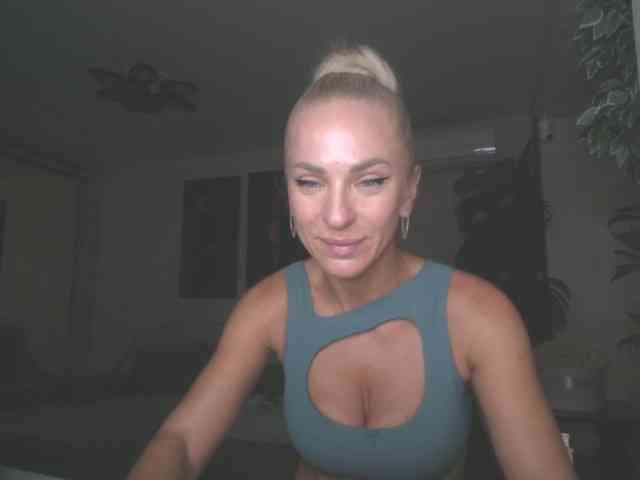annamari1563 webcam