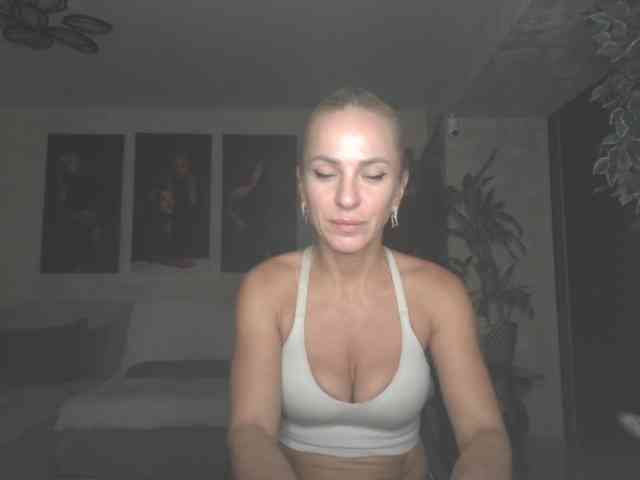 annamari1563 webcam