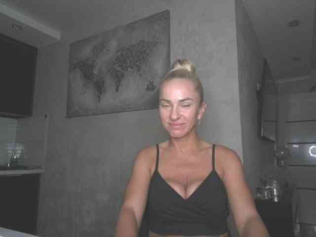 annamari1563 webcam