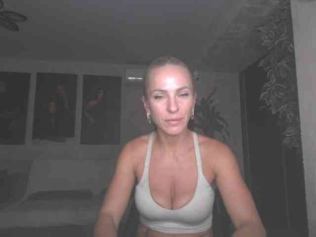 annamari1563 webcam