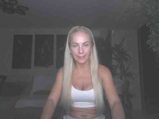 annamari1563 webcam