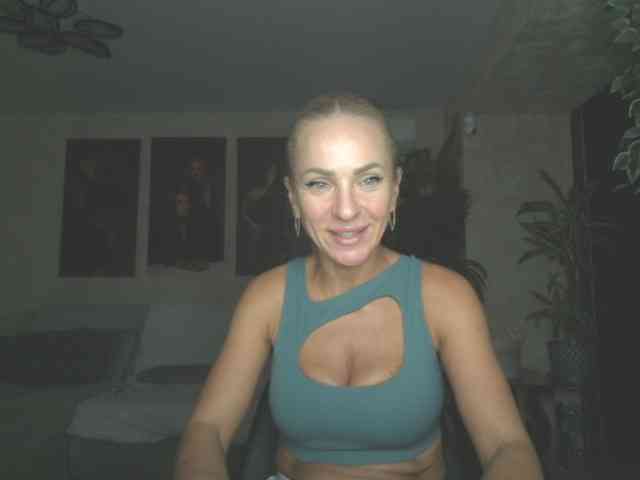 annamari1563 webcam