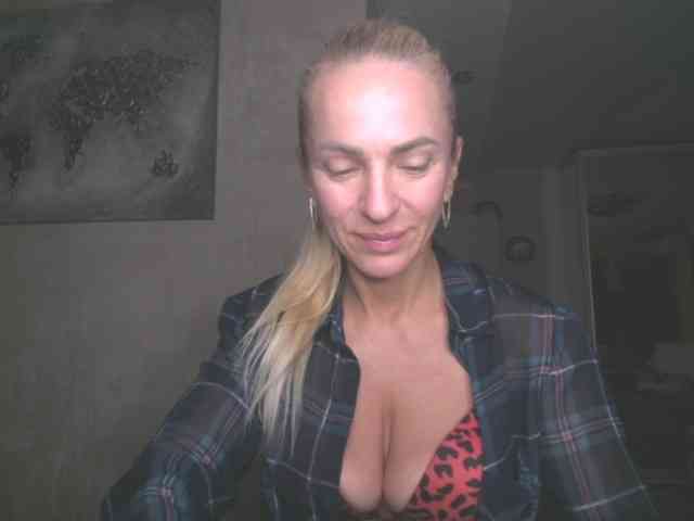 annamari1563 webcam