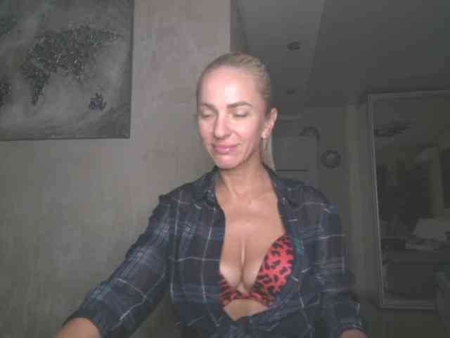 annamari1563 webcam