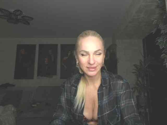 annamari1563 webcam