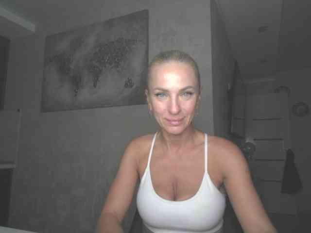 annamari1563 webcam