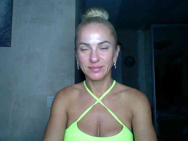 annamari1563 webcam