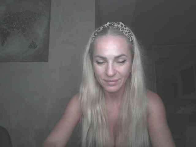 annamari1563 webcam