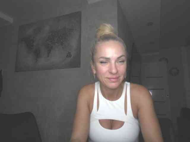 annamari1563 webcam