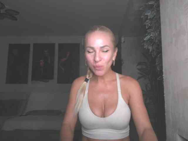 annamari1563 webcam