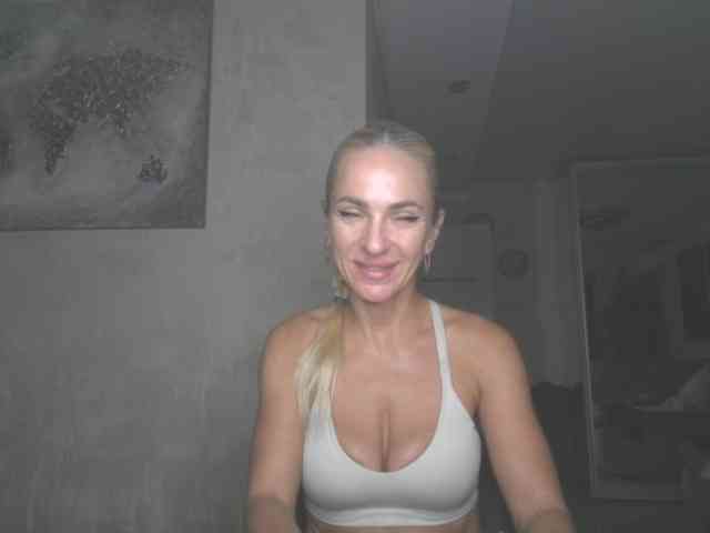 annamari1563 webcam
