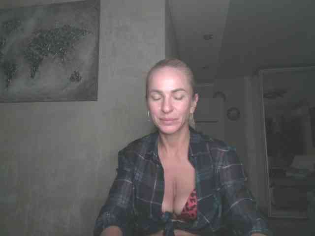 annamari1563 webcam