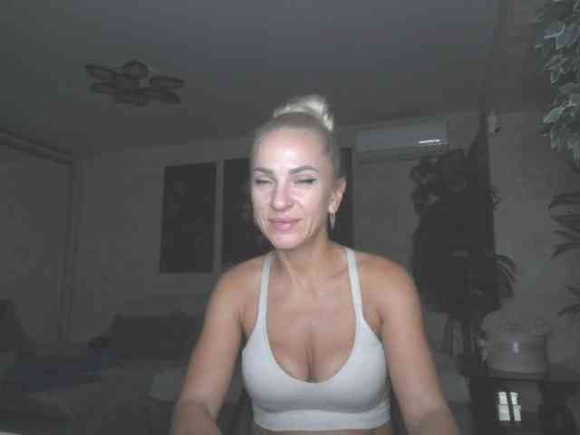 annamari1563 webcam