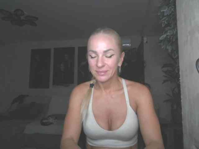 annamari1563 webcam