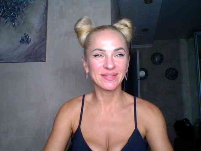 annamari1563 webcam