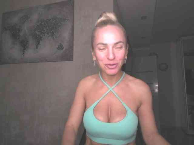 annamari1563 webcam