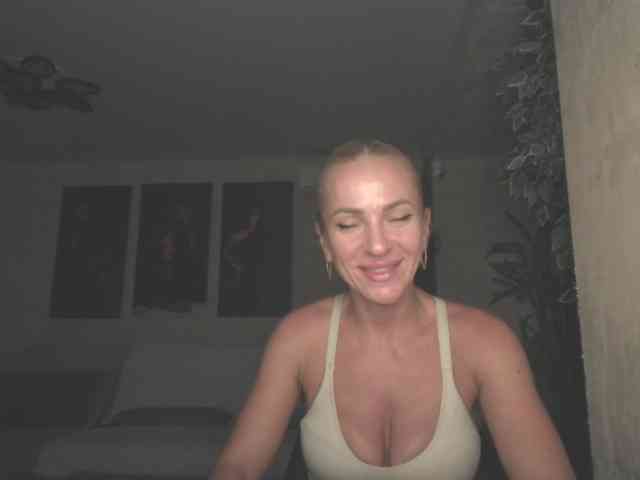 annamari1563 webcam