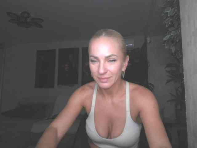 annamari1563 webcam