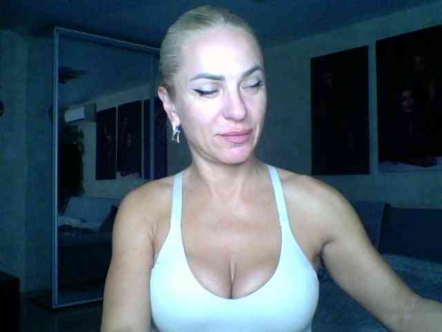 annamari1563 webcam