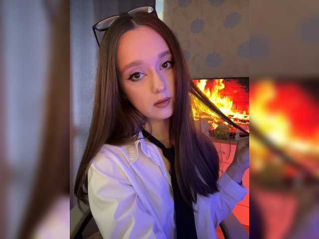 ymnichka live cam on BongaCams